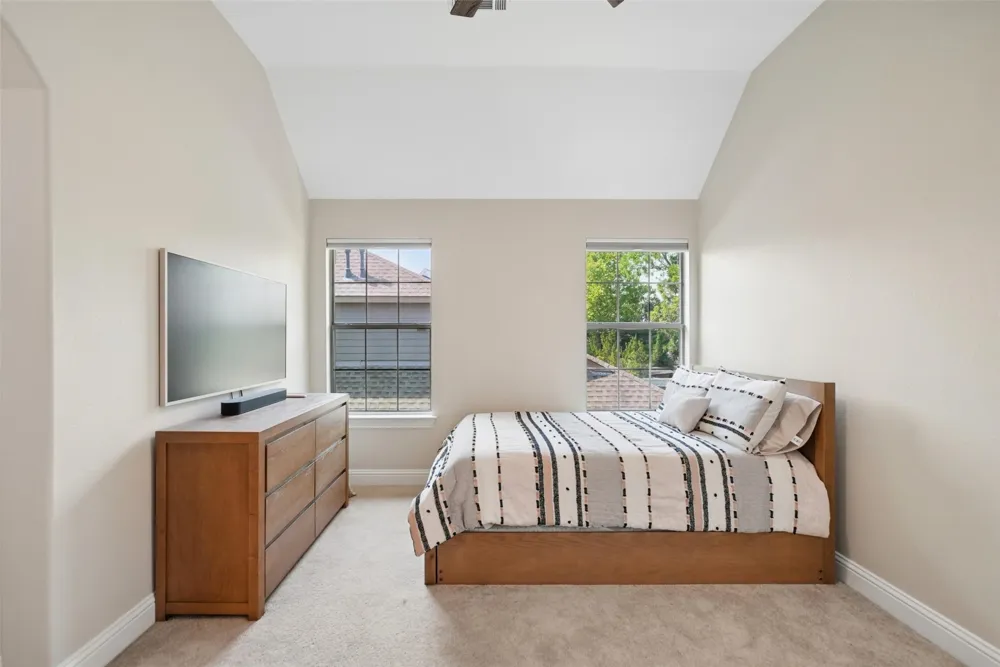 8319 Midway Road Dallas, TX 75209