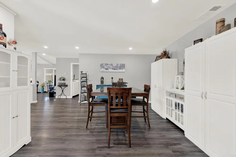 9255 Magnolia Ave #Spc 18 Santee, CA 92071