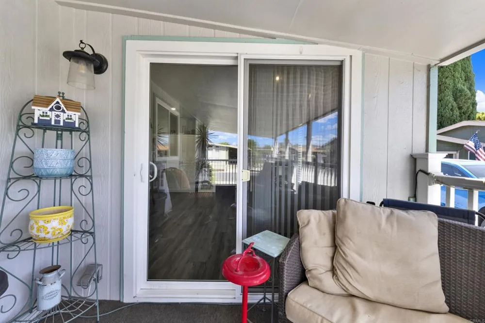9255 Magnolia Ave #Spc 18 Santee, CA 92071