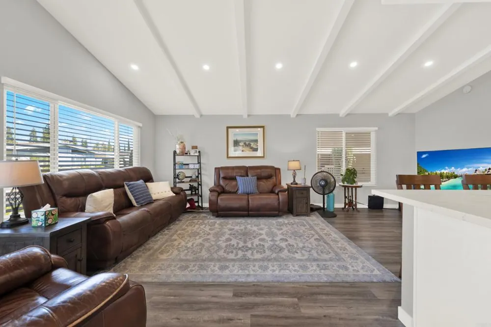 9255 Magnolia Ave #Spc 18 Santee, CA 92071
