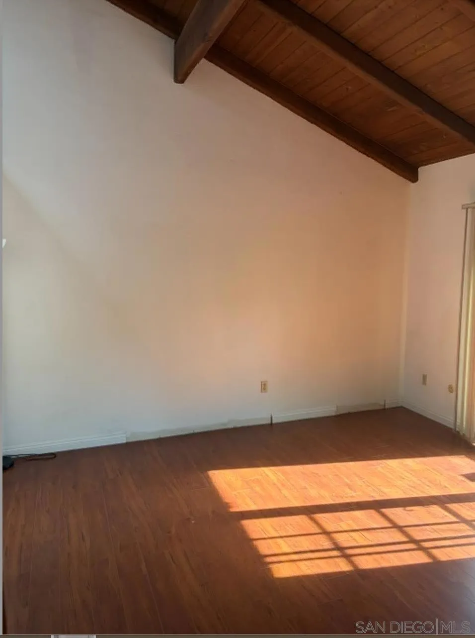 8672 Villa La Jolla #4 La Jolla, CA 92037