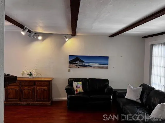 8672 Villa La Jolla #4 La Jolla, CA 92037