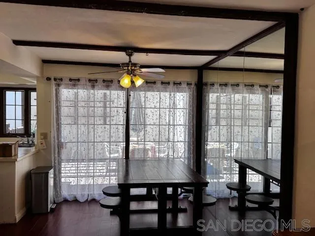 8672 Villa La Jolla #4 La Jolla, CA 92037