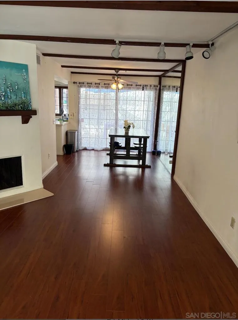 8672 Villa La Jolla #4 La Jolla, CA 92037