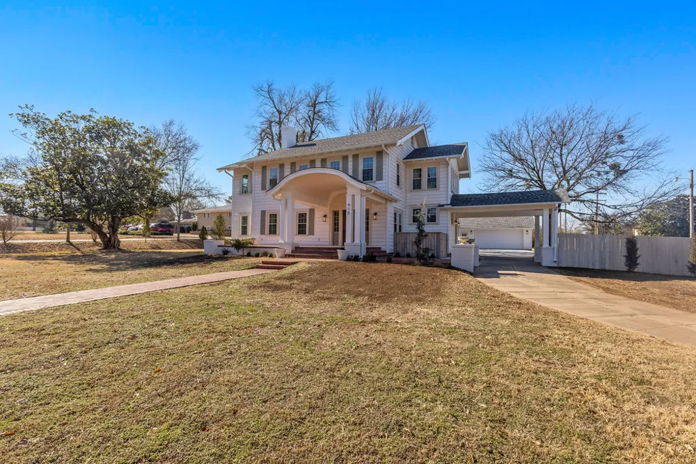 415 Sunset Drive Ardmore, OK 73401