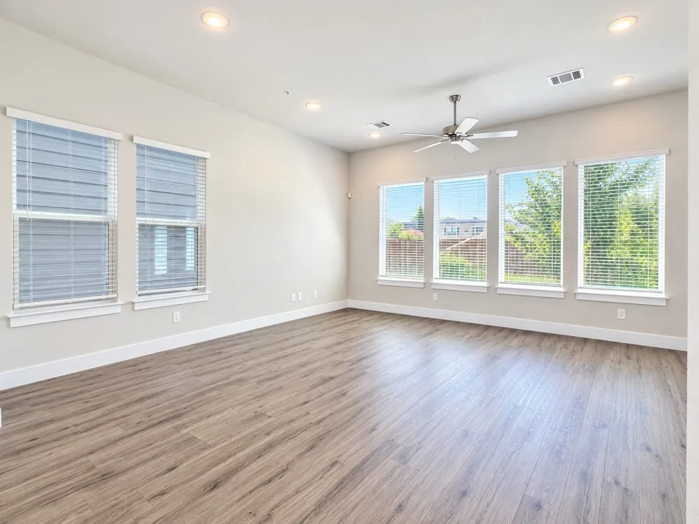 760 W Bedford Euless Road #128 Hurst, TX 76053