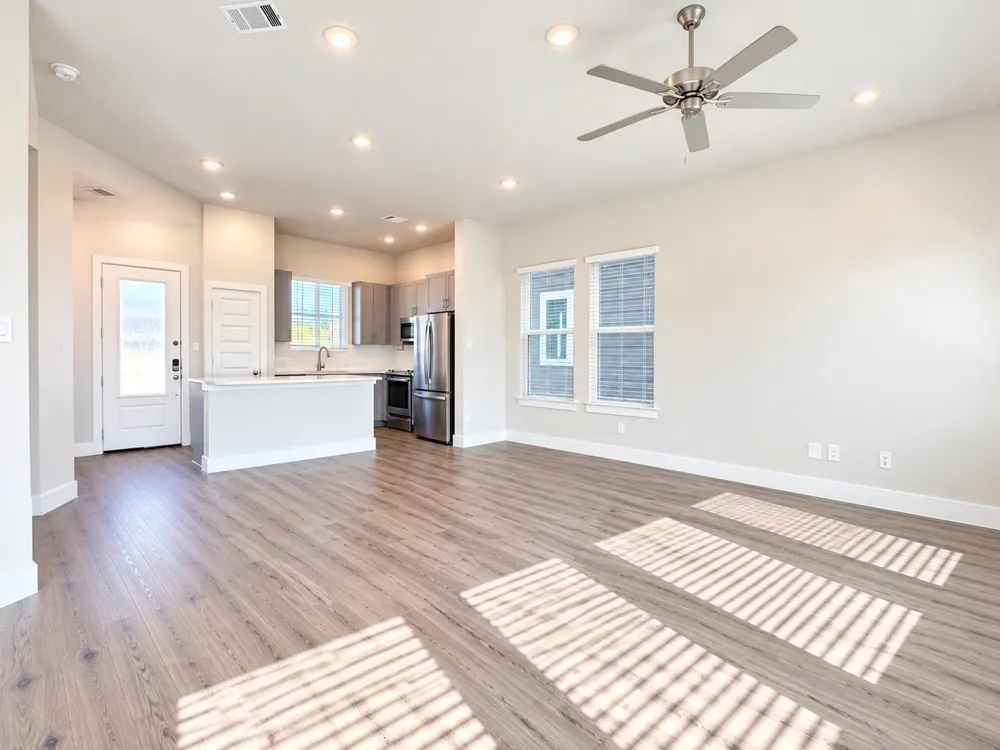 760 W Bedford Euless Road #128 Hurst, TX 76053