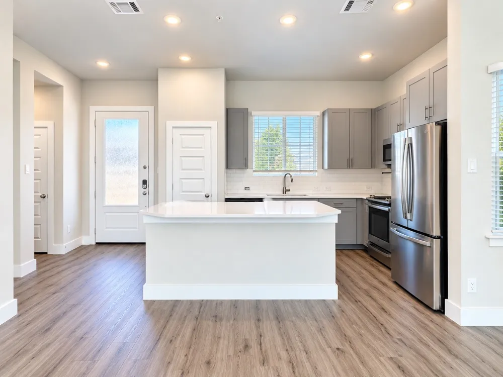 760 W Bedford Euless Road #128 Hurst, TX 76053