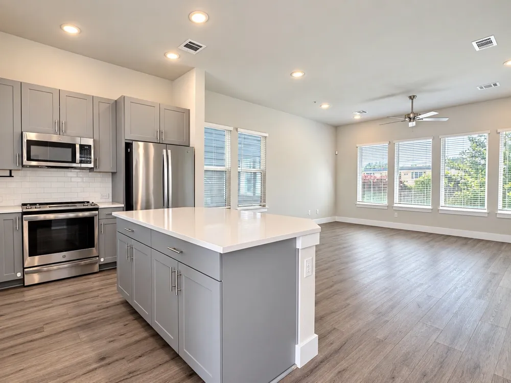 760 W Bedford Euless Road #128 Hurst, TX 76053