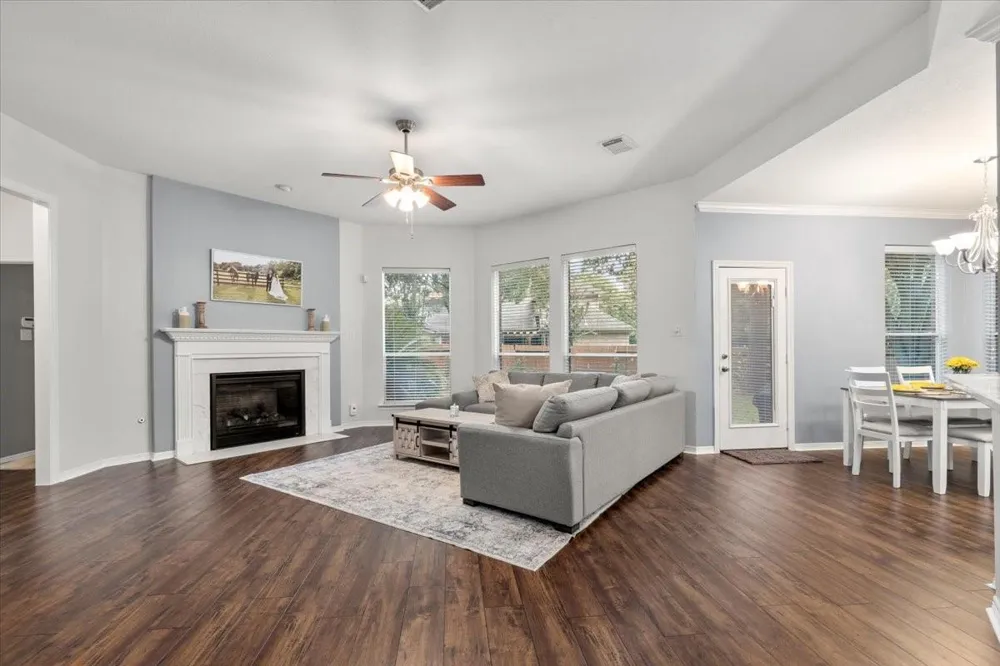 3102 Silverberry Trail Kingwood, TX 77345
