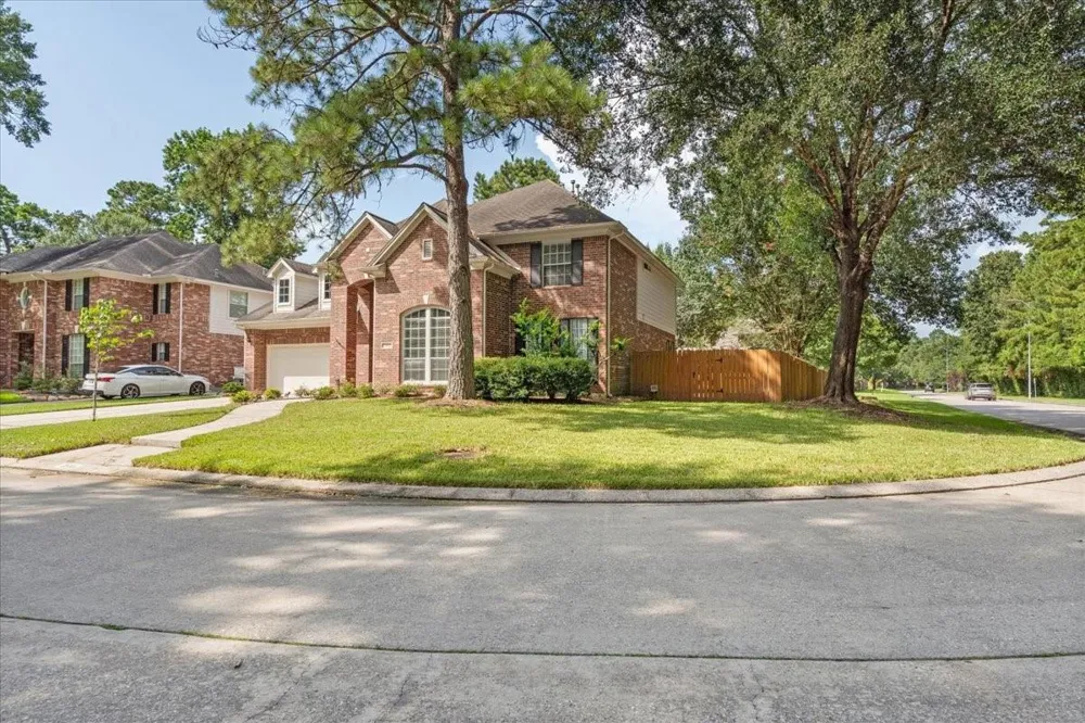 3102 Silverberry Trail Kingwood, TX 77345