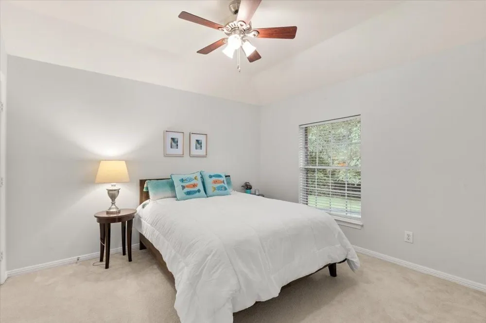 3102 Silverberry Trail Kingwood, TX 77345