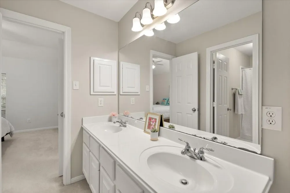 3102 Silverberry Trail Kingwood, TX 77345