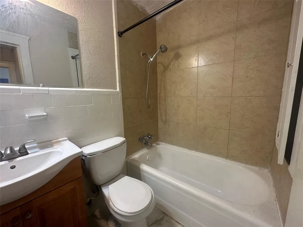 1624 Holman Street #14 Houston, TX 77004