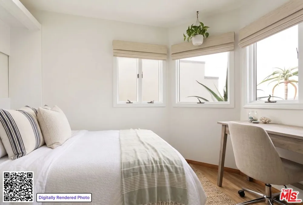 208 43rd Street Manhattan Beach, CA 90266