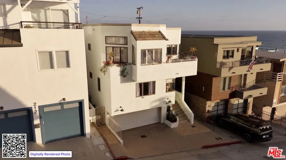 208 43rd Street Manhattan Beach, CA 90266