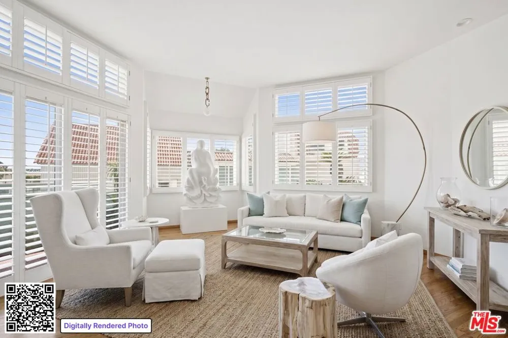 208 43rd Street Manhattan Beach, CA 90266