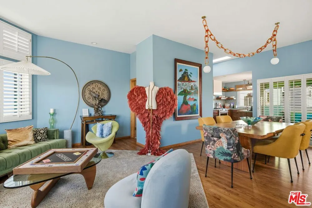 208 43rd Street Manhattan Beach, CA 90266