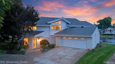 4614 CLAUDIA DRIVE