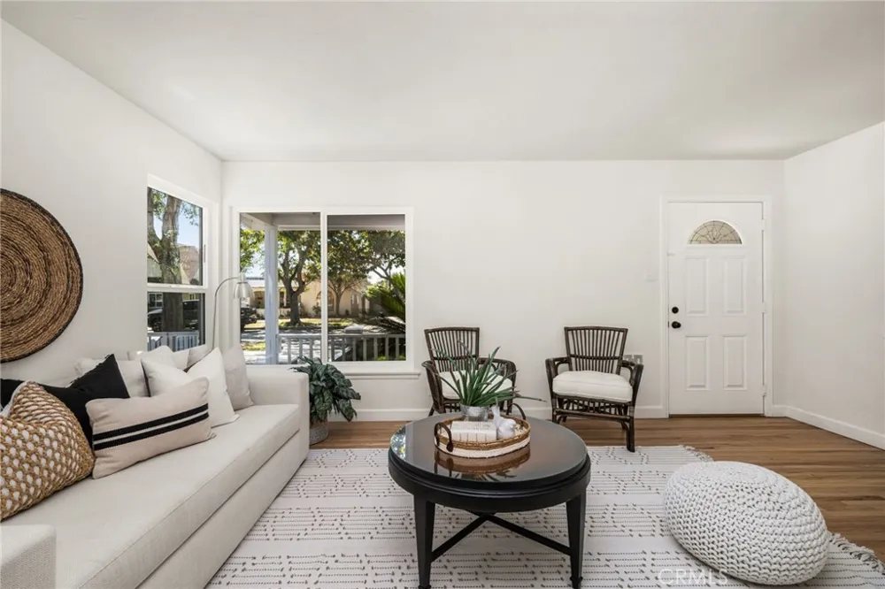 628 S Helena Street Anaheim, CA 92805
