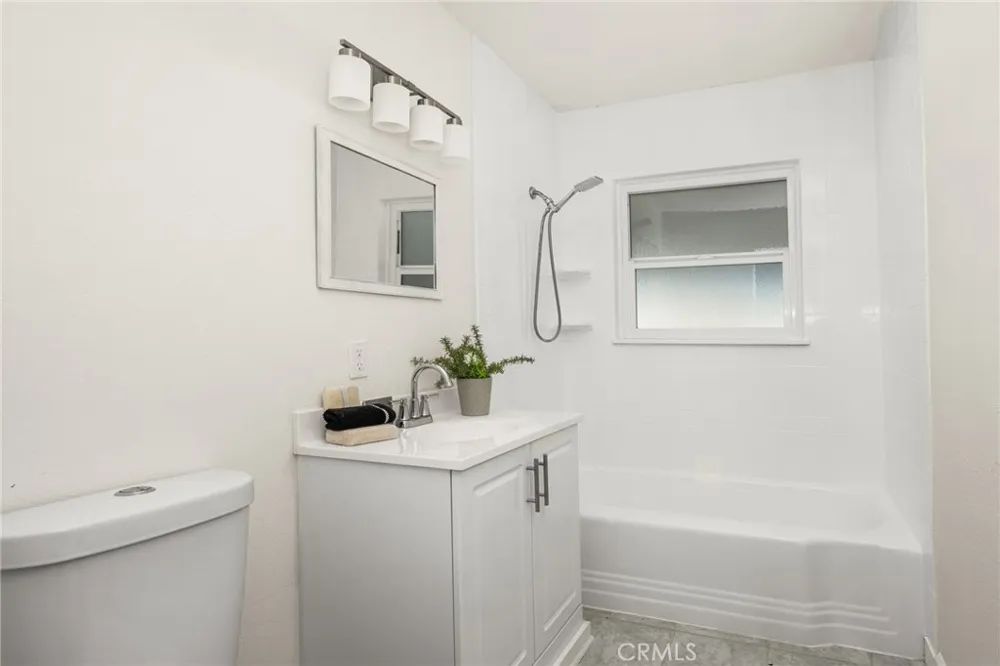 628 S Helena Street Anaheim, CA 92805