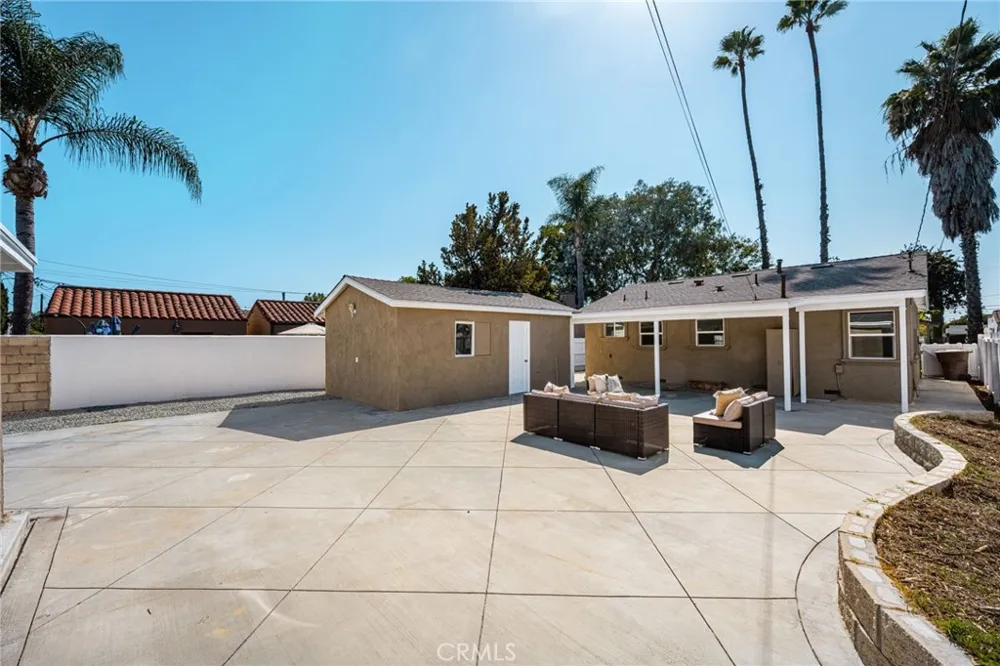 628 S Helena Street Anaheim, CA 92805