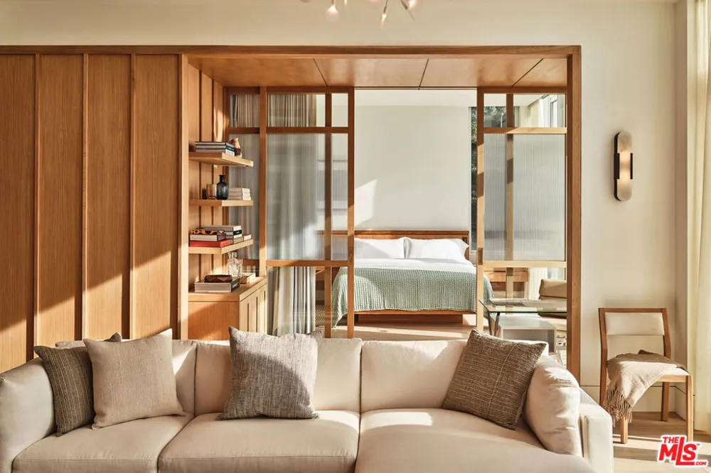 17351 W Sunset Boulevard #3C Pacific Palisades, CA 90272
