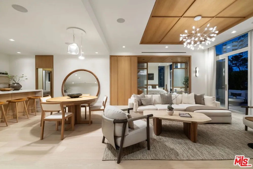 17351 W Sunset Boulevard #3C Pacific Palisades, CA 90272