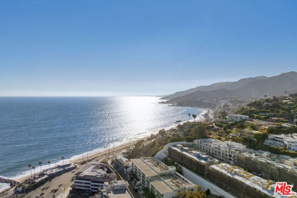 17351 W Sunset Boulevard #3C Pacific Palisades, CA 90272