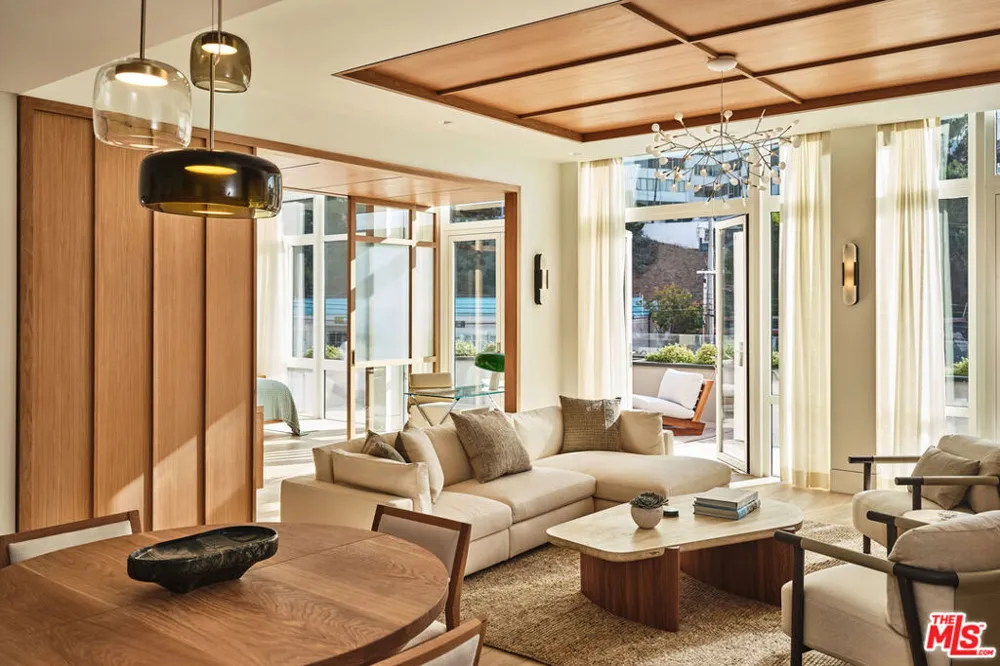 17351 W Sunset Boulevard #3C Pacific Palisades, CA 90272