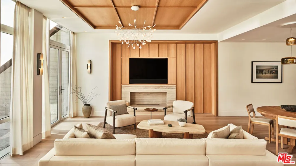 17351 W Sunset Boulevard #3C Pacific Palisades, CA 90272