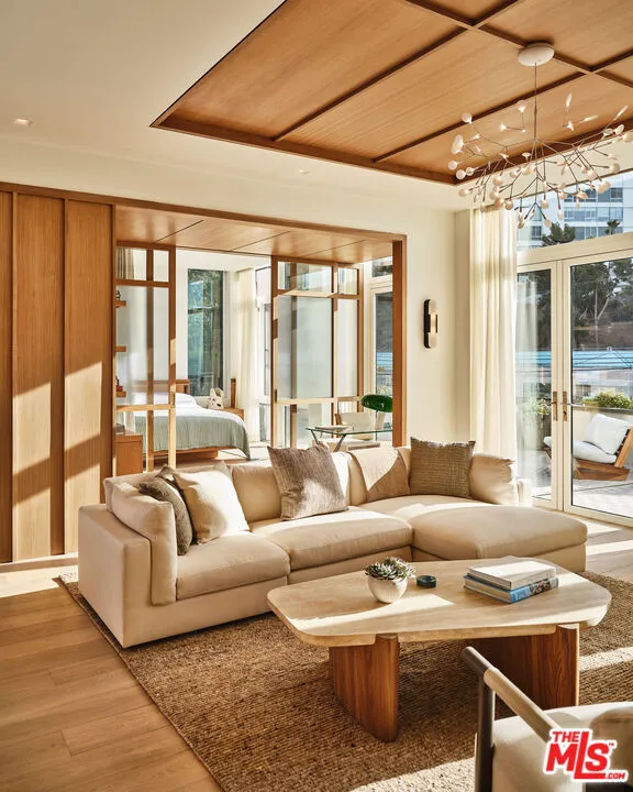 17351 W Sunset Boulevard #3C Pacific Palisades, CA 90272