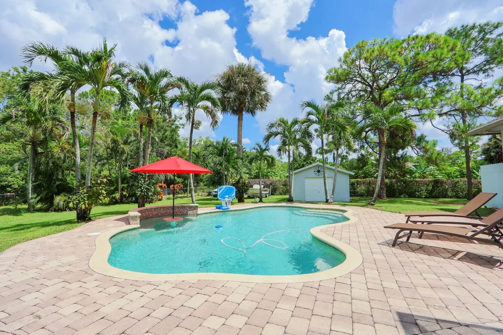 17203 47TH COURT Loxahatchee, FL 33470