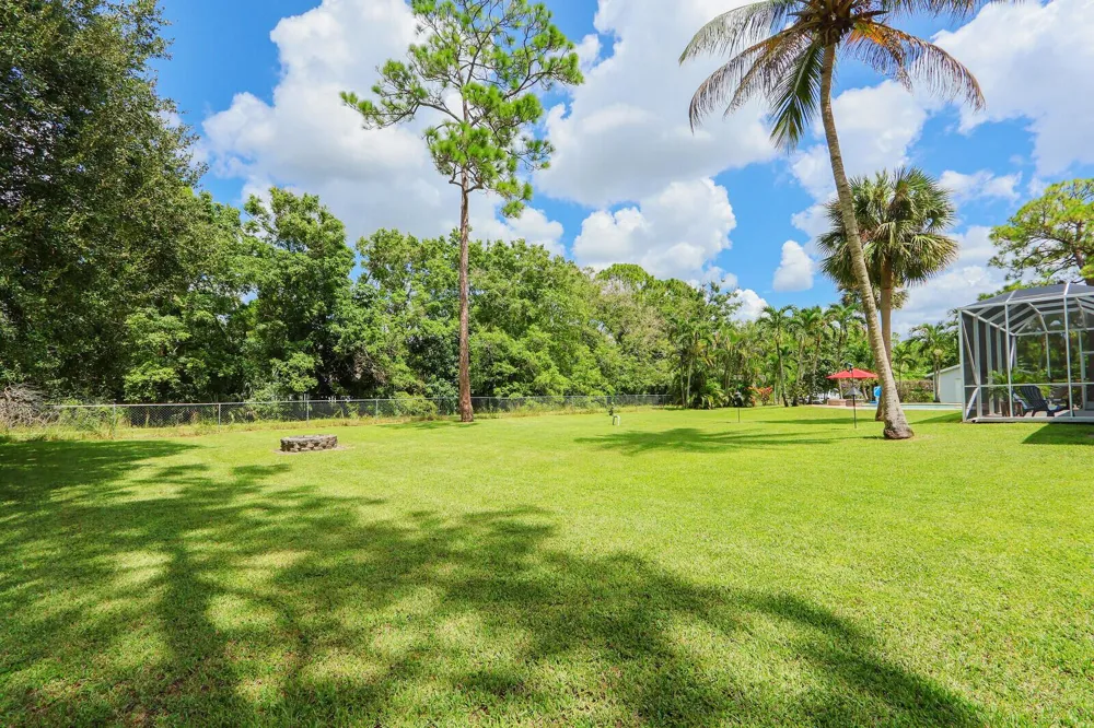 17203 47TH COURT Loxahatchee, FL 33470