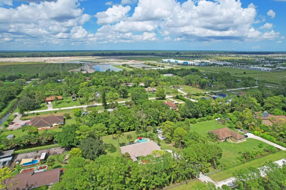 17203 47TH COURT Loxahatchee, FL 33470