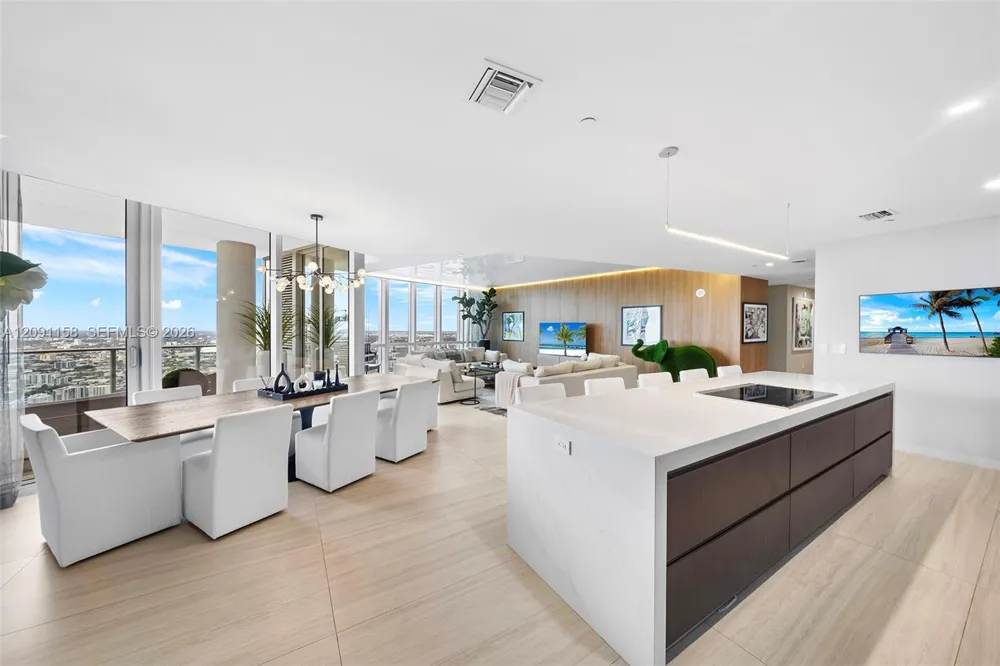 851 NE 1st Ave #5312 Miami, FL 33132