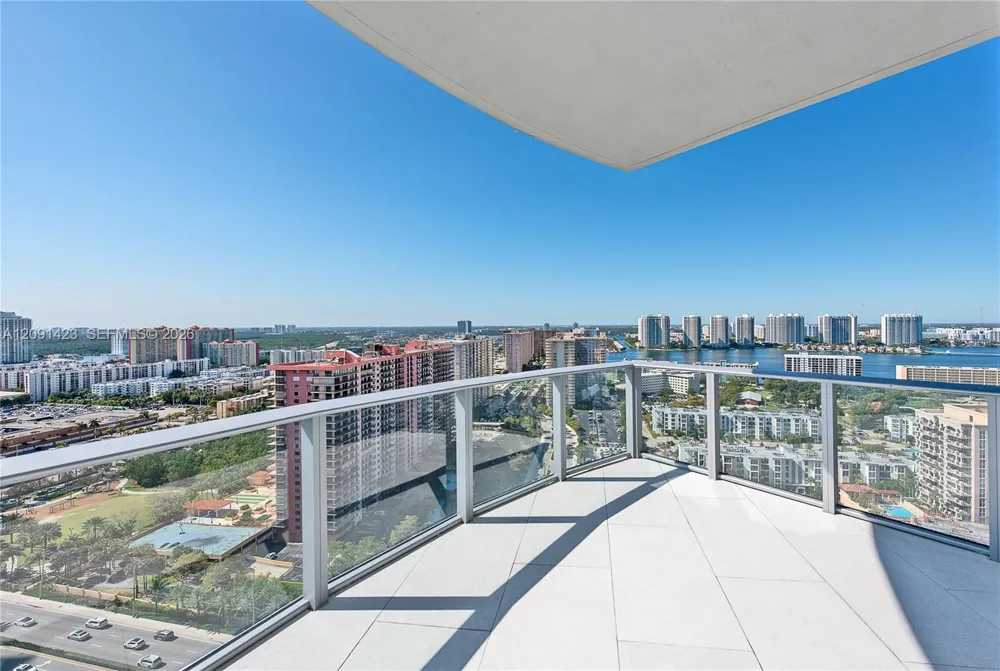 17475 Collins Ave #2003 Sunny Isles Beach, FL 33160