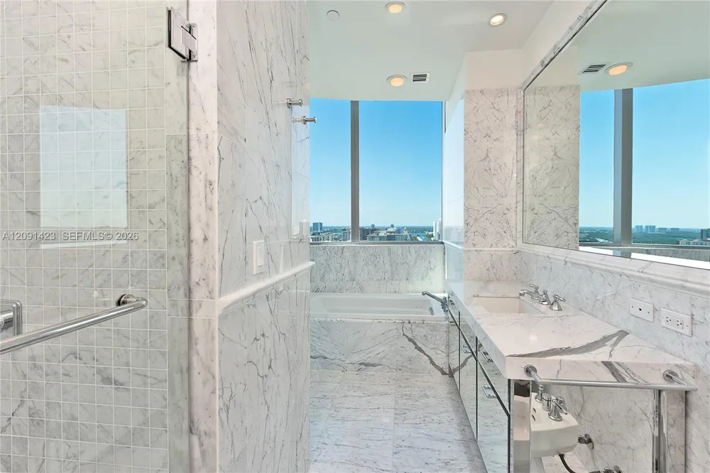 17475 Collins Ave #2003 Sunny Isles Beach, FL 33160