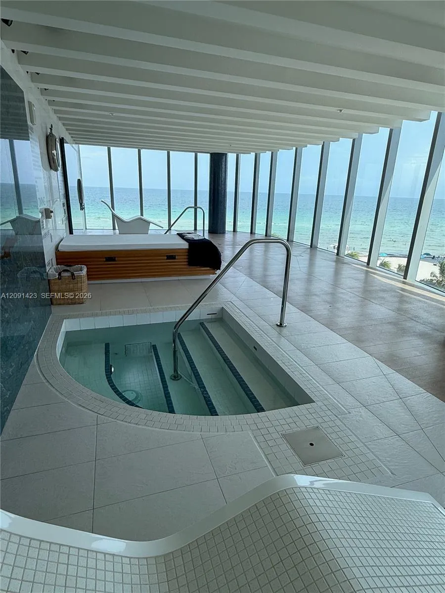 17475 Collins Ave #2003 Sunny Isles Beach, FL 33160