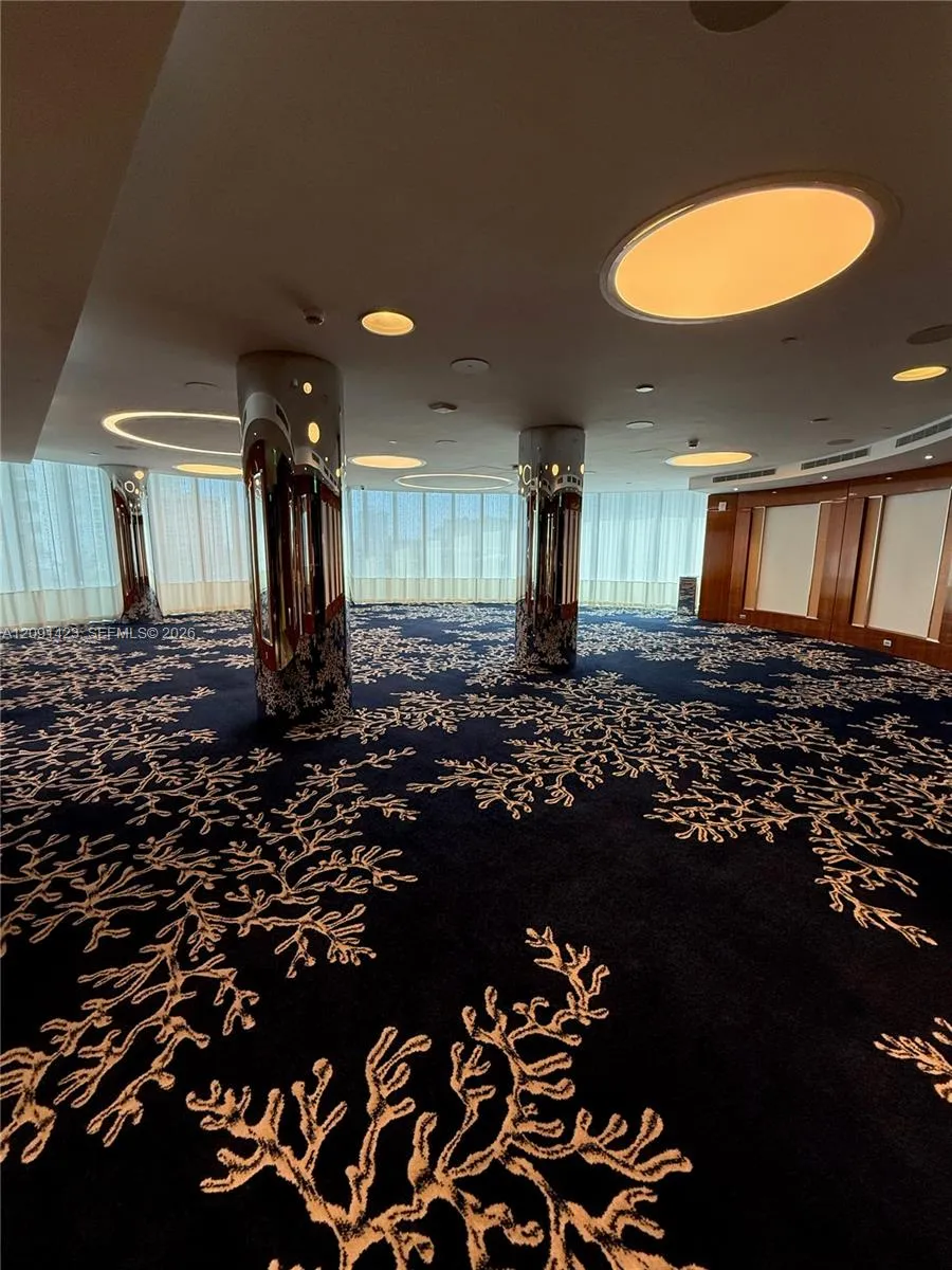 17475 Collins Ave #2003 Sunny Isles Beach, FL 33160