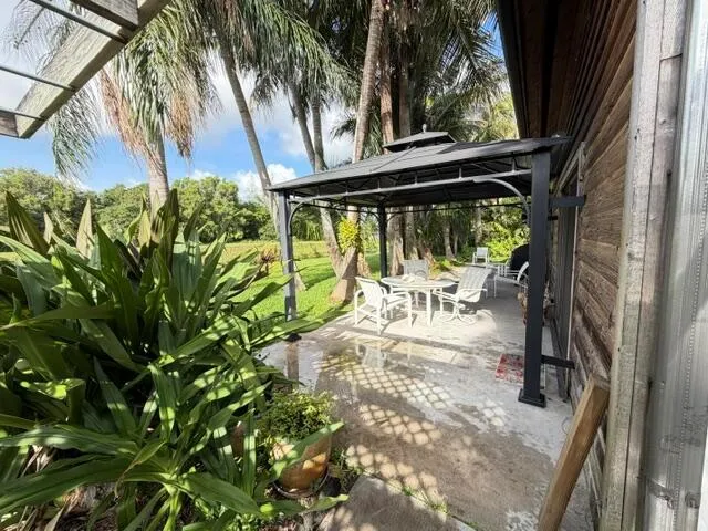 9219 Nickels Boynton Beach, FL 33436