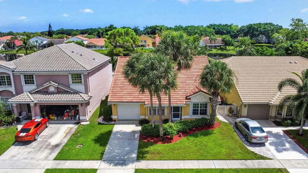 7390 HEATHLEY DRIVE Lake Worth, FL 33467
