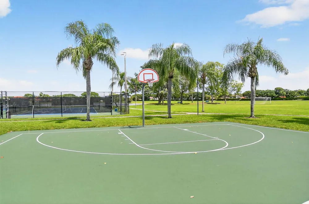 7390 HEATHLEY DRIVE Lake Worth, FL 33467