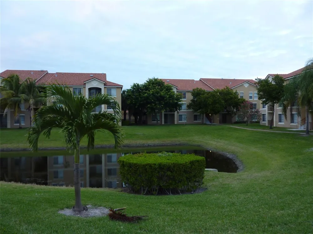 913 Villa Circle #913 Boynton Beach, FL 33435