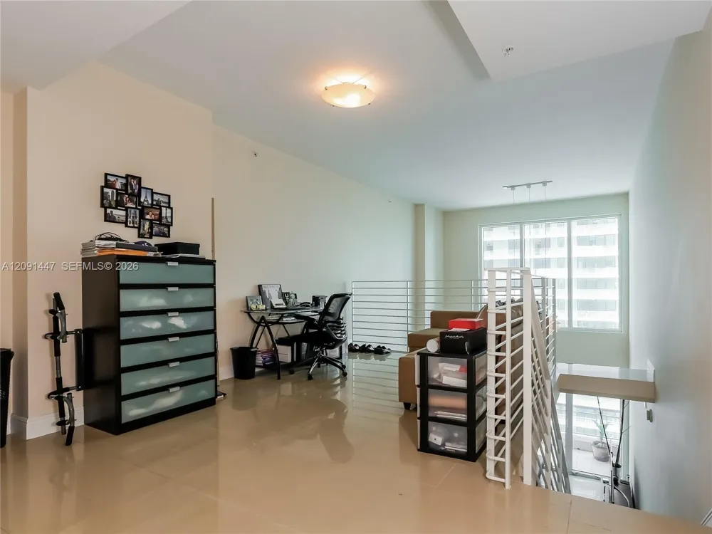 60 SW 13th St #3404 Miami, FL 33130