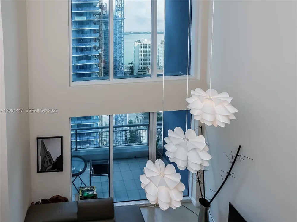 60 SW 13th St #3404 Miami, FL 33130