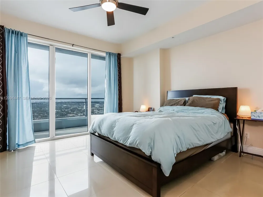 60 SW 13th St #3404 Miami, FL 33130