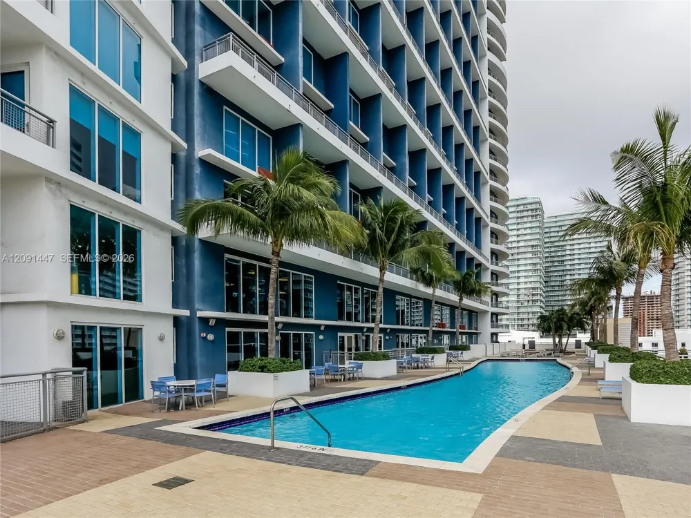 60 SW 13th St #3404 Miami, FL 33130