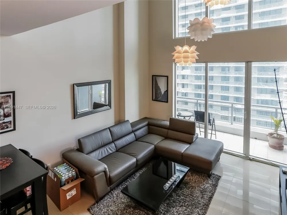 60 SW 13th St #3404 Miami, FL 33130