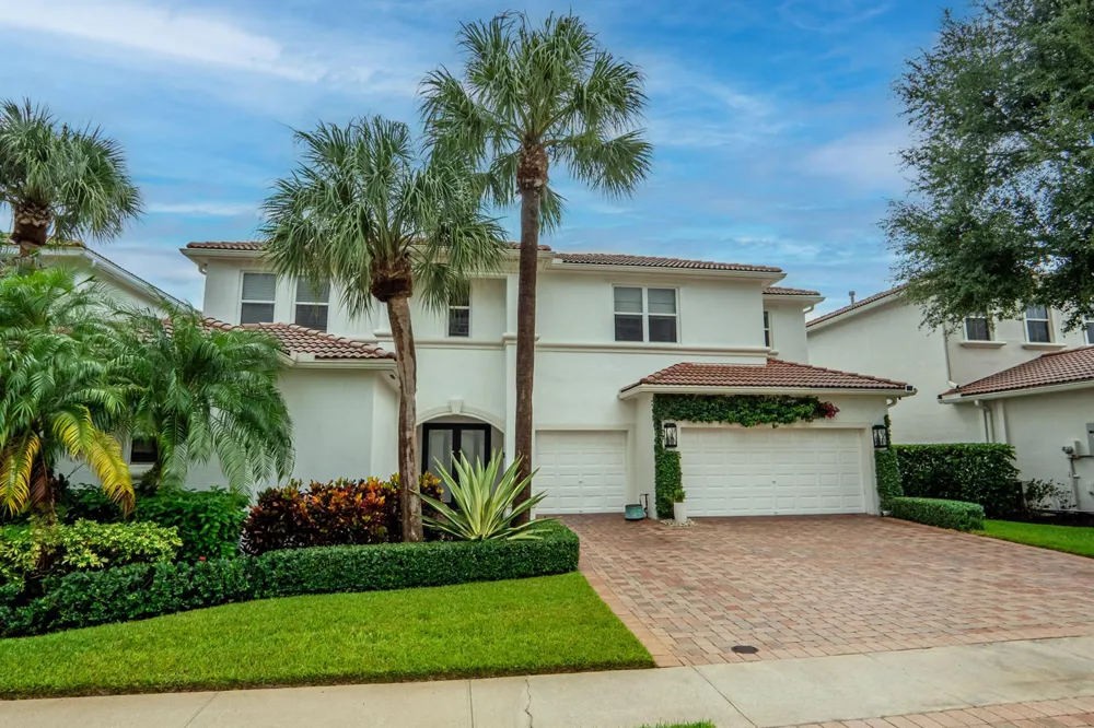 211 Sedona Way Palm Beach Gardens, FL 33418